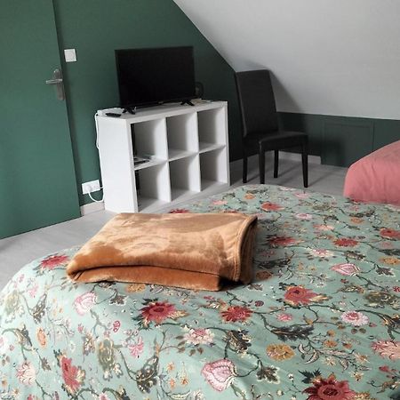 Chez Nadine Bed & Breakfast Valframbert Dış mekan fotoğraf
