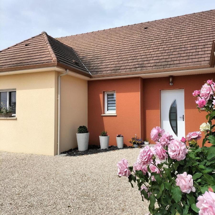 Chez Nadine Bed & Breakfast Valframbert Dış mekan fotoğraf
